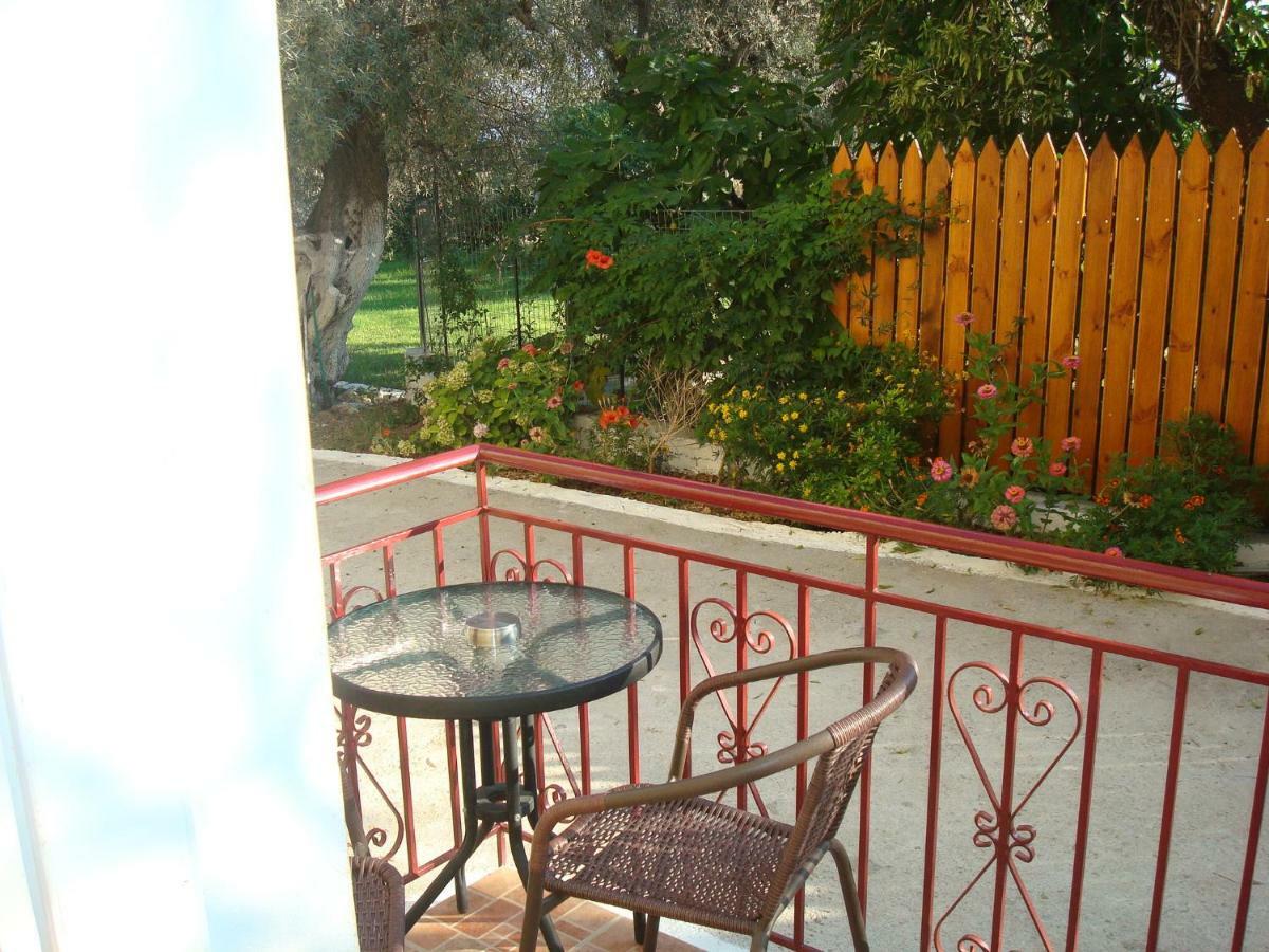 To Agridi Appartement Tsoukaládhes Buitenkant foto